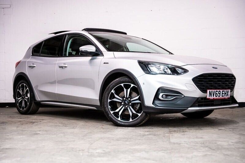 Silver Used 2020 Ford Focus Active X Hatchback | £13,950 (Good price) - Image 1/4