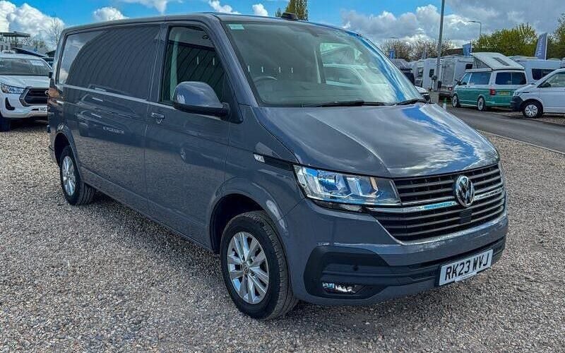 Used VW Transporter Highline 150 HP (110 kW) 2024 Van