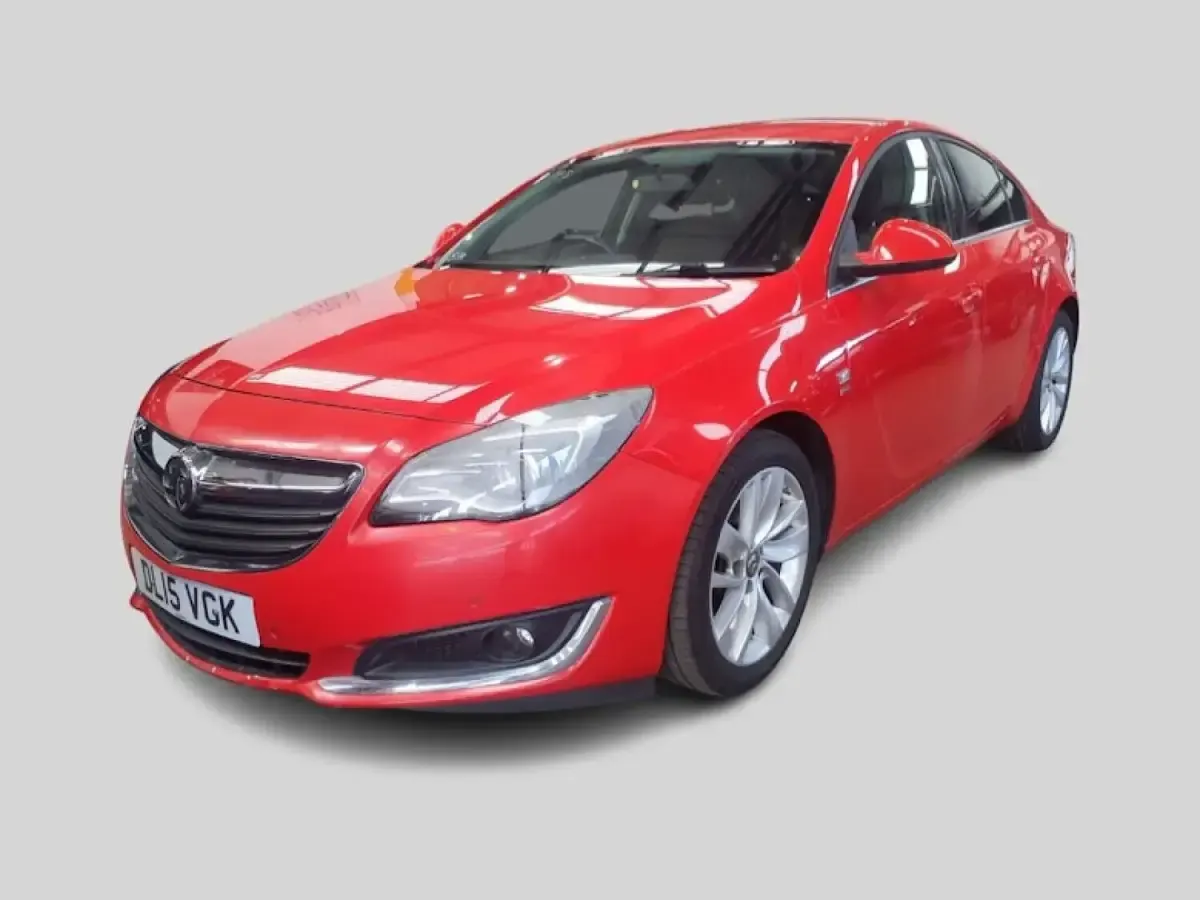 Used Vauxhall Insignia SRi 2015 Red Hatchback