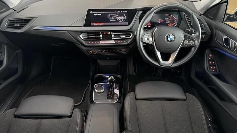 Used BMW 218 Sport Line 134 HP (98 kW) 2023 White Coupe