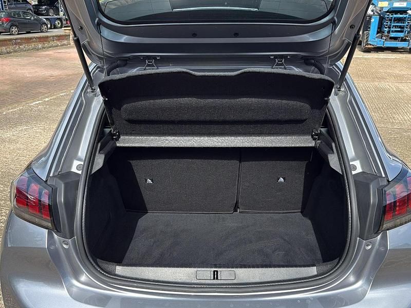 Used Peugeot 208 Active 99 HP (72 kW) 2020 Grey Hatchback