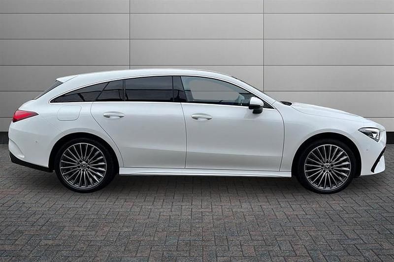 Used Mercedes CLA250e AMG Line Premium 218 HP (160 kW) 2025 Polar white Sedan