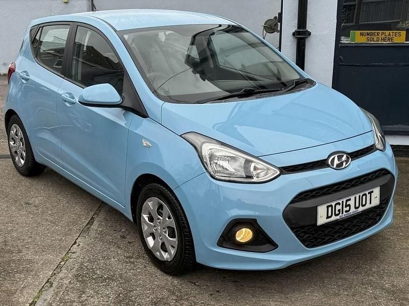 Used Hyundai i10 SE 87 HP (63 kW) 2015 Blue Hatchback