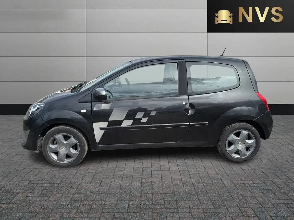 Used Renault Twingo Dynamique 73 HP (53 kW) 2011 Black Hatchback