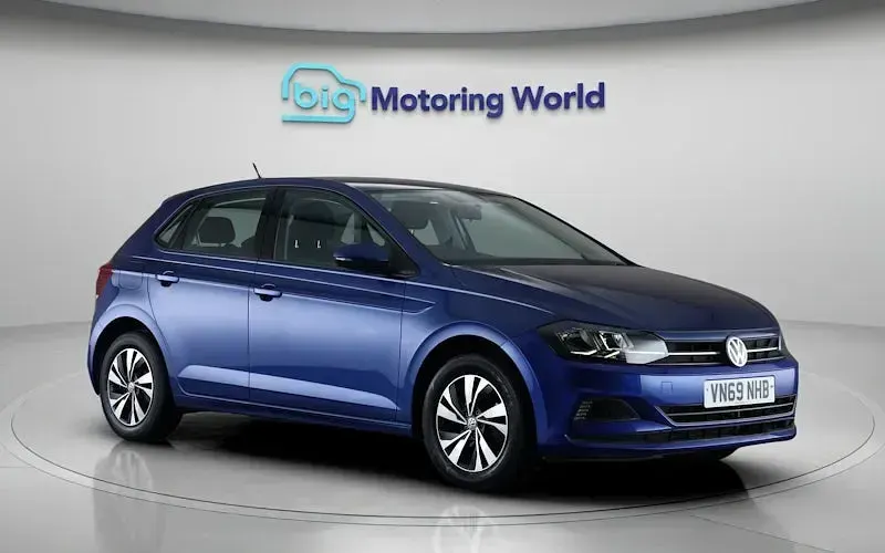 Usado VW Polo SE 95 HP (69 kW) 2019 Azul Citadino