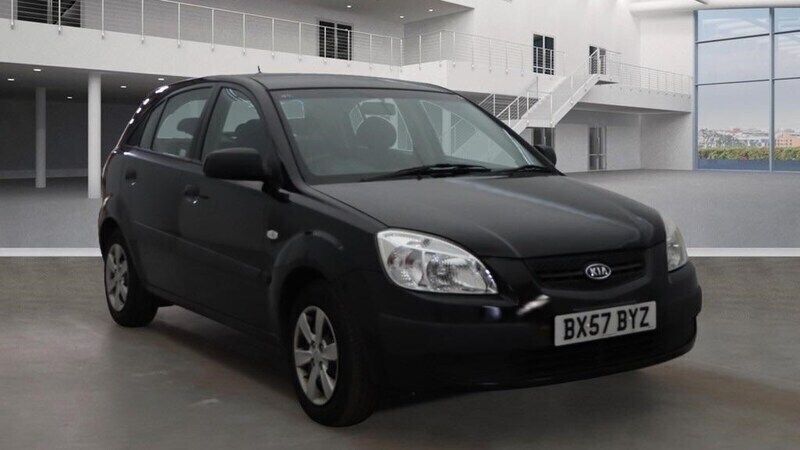Black Used 2008 Kia Rio Hatchback | £1,495 (Good price) - Image 1/4