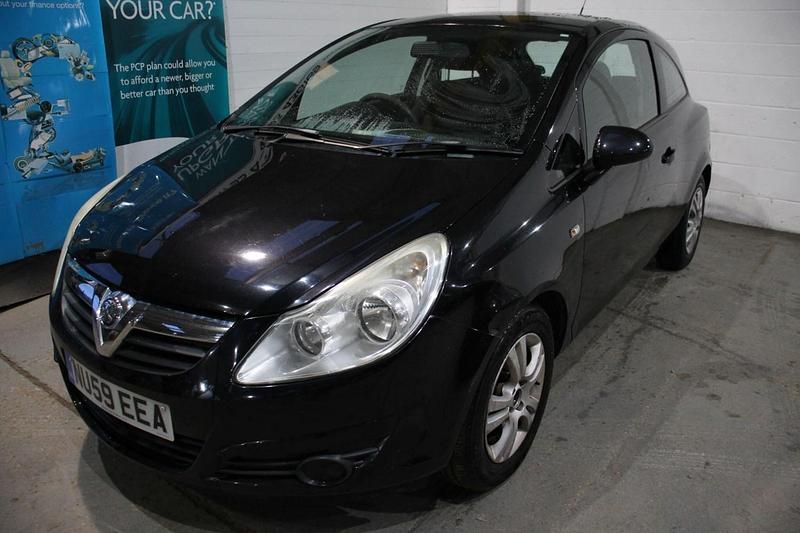 Begagnad Vauxhall Corsa Active 59 HK (43 kW) 2009 Svart Halvkombi
