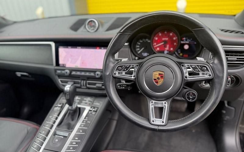 Used Porsche Macan GTS 379 HP (278 kW) 2020 SUV