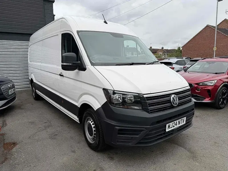 Begagnad VW Crafter Startline 140 HK (102 kW) 2024 Vit Van