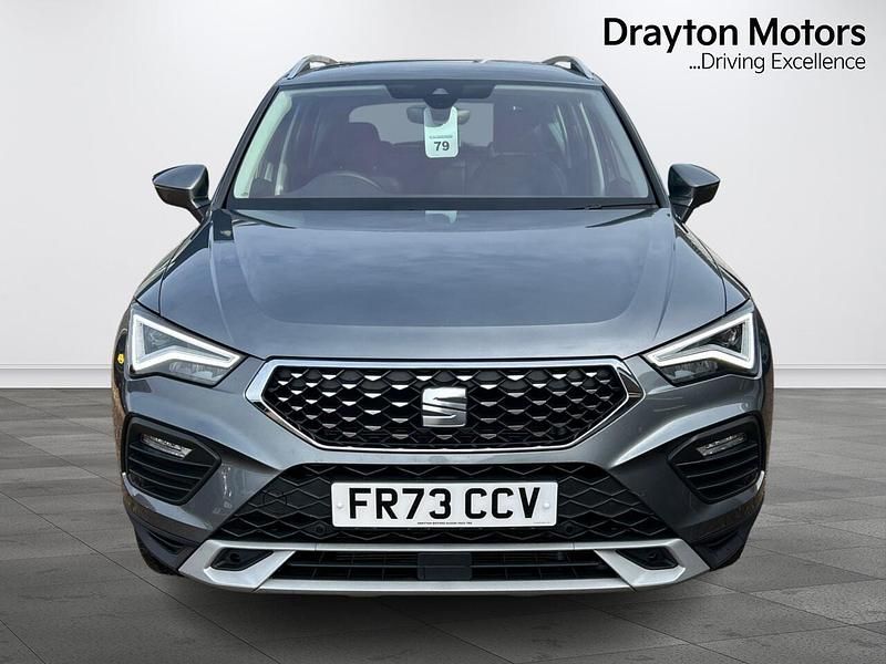 Begagnad Seat Ateca Xperience 150 HK (110 kW) 2024 Grå SUV
