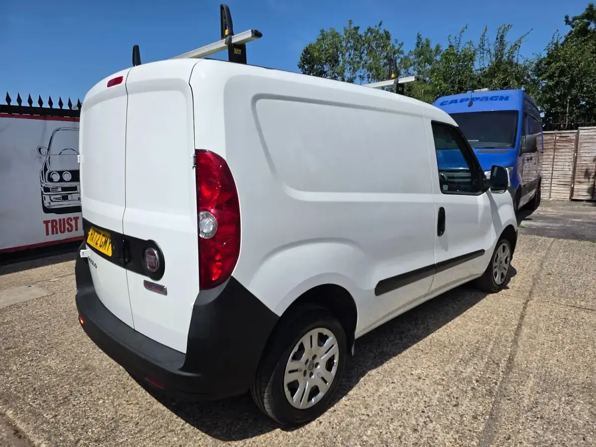 Used Fiat Doblò S 2023 White MPV