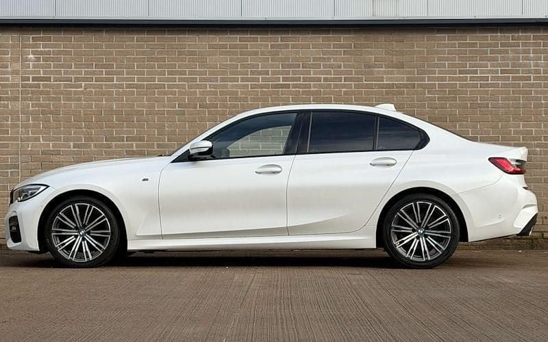 Used BMW 320 M Sport 190 HP (139 kW) 2019 White Sedan