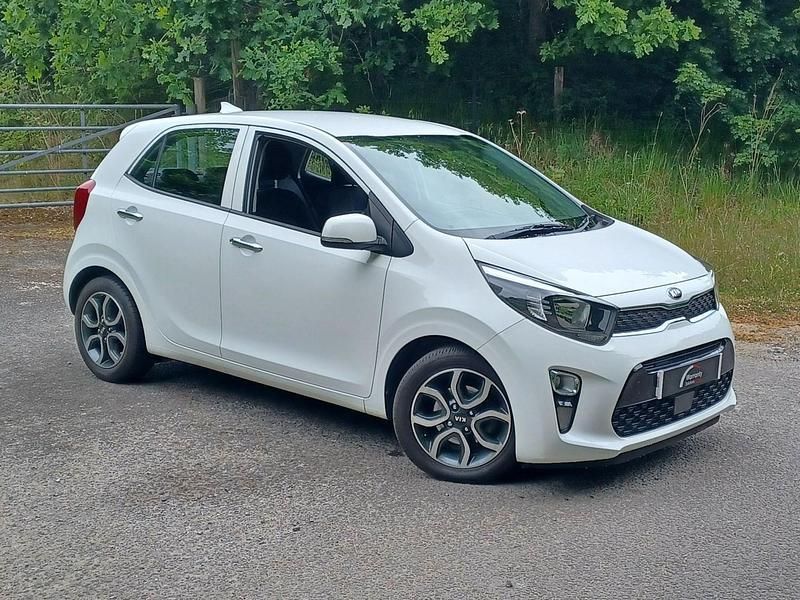 White Used 2017 Kia Picanto 3 Hatchback | £7,799 (A bit pricey) - Image 1/3