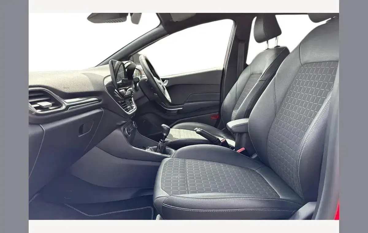 Used Ford Fiesta Active X 125 HP (91 kW) 2021 Red Hatchback