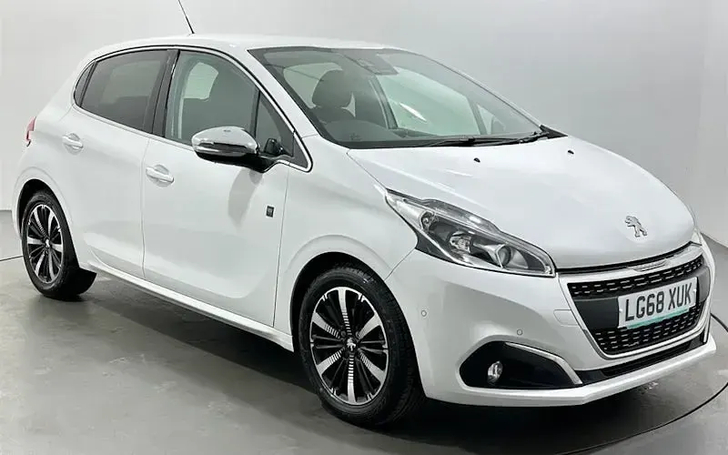 Używany Peugeot 208 S 82 KM (60 kW) 2018 Hatchback