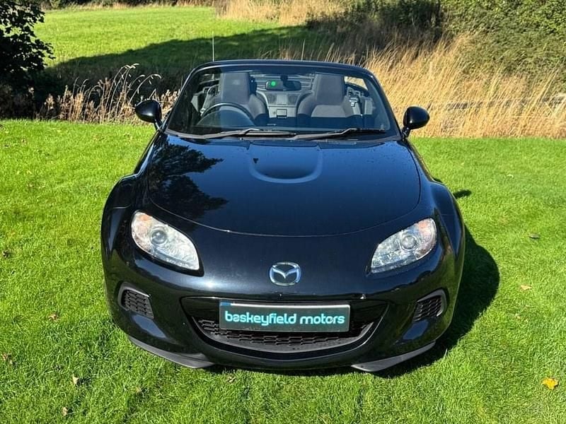 Used Mazda MX5 126 HP (92 kW) 2015 Black Cabriolet