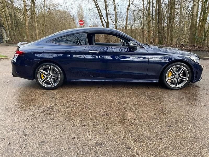 Begagnad Mercedes C43 AMG Premium Plus 2019 Blå Sportkupé