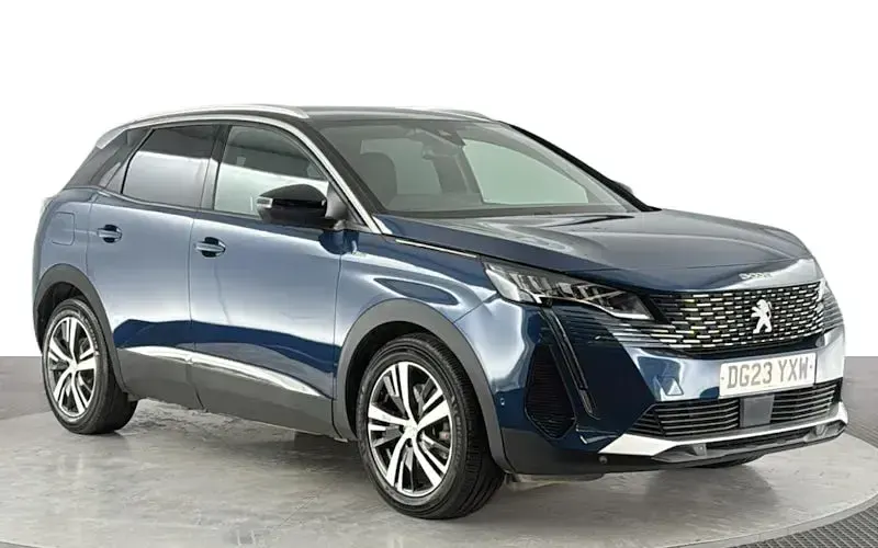 Used Peugeot 3008 Allure+ 179 HP (131 kW) 2023 Blue SUV