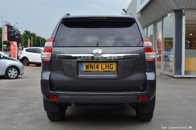 Used Toyota Land Cruiser 190 HP (139 kW) 2014 SUV