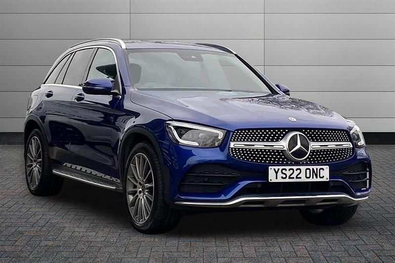 Used Mercedes GLC220 AMG Line Premium 194 HP (142 kW) 2022 Spectral blue Estate