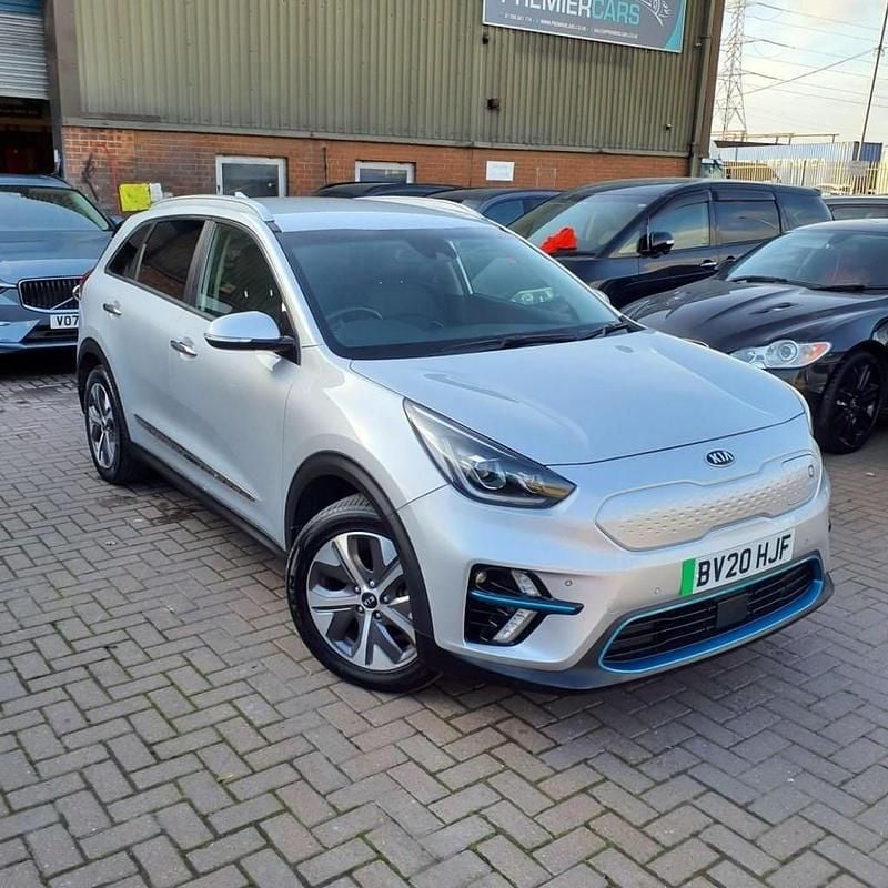 Silver Used 2020 Kia e-Niro 4 SUV | £13,480 (Super price) - Image 1/4