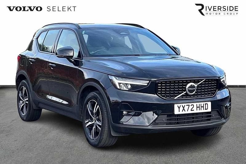 Black Used 2022 Volvo XC40 Plus SUV | £27,450 (Fair price) - Image 1/4