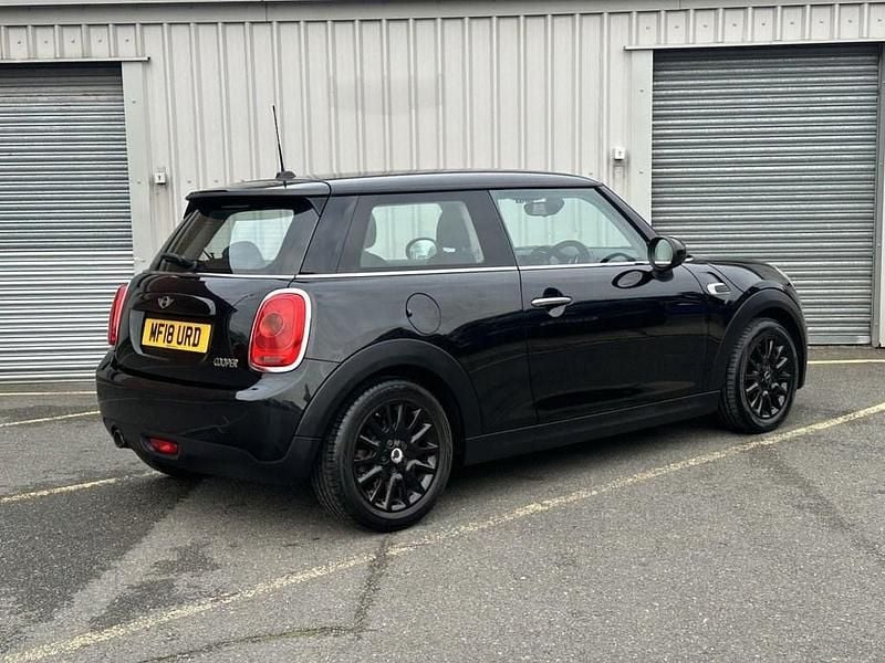 Used Mini Cooper Hatch 136 HP (100 kW) 2018 Black Hatchback