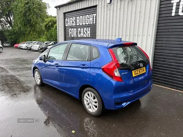 Used Honda Jazz SE 102 HP (75 kW) 2018 Blue Hatchback