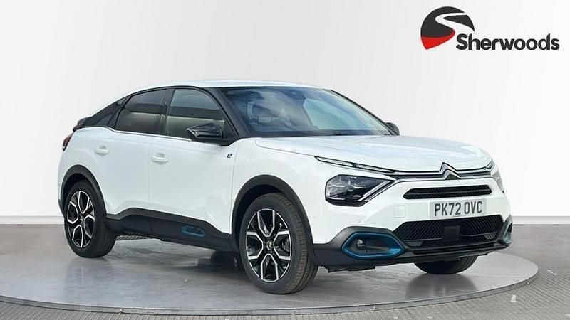 Used Citroën e-C4 Shine 100 kW (136 HP) 2022 White Hatchback