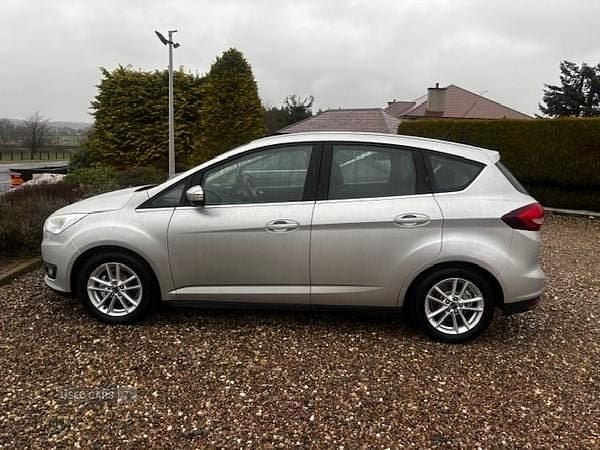 Used Ford C-MAX Zetec 2015 Silver MPV