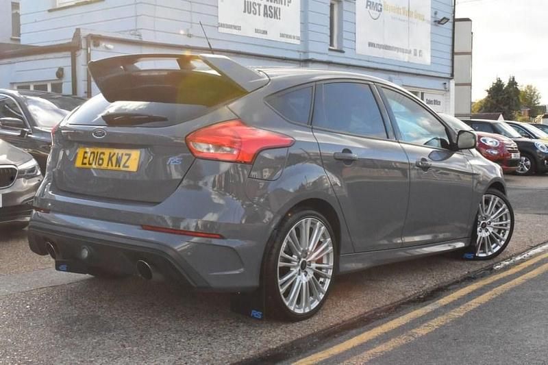 Used Ford Focus RS 350 HP (257 kW) 2016 Grey Hatchback