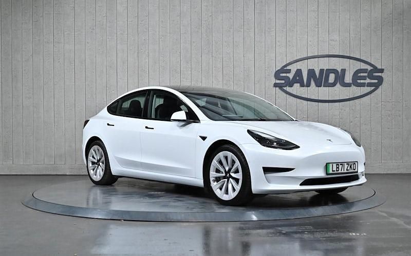 Used Tesla Model 3 Standard Range 208 kW (283 HP) 2021 White Sedan