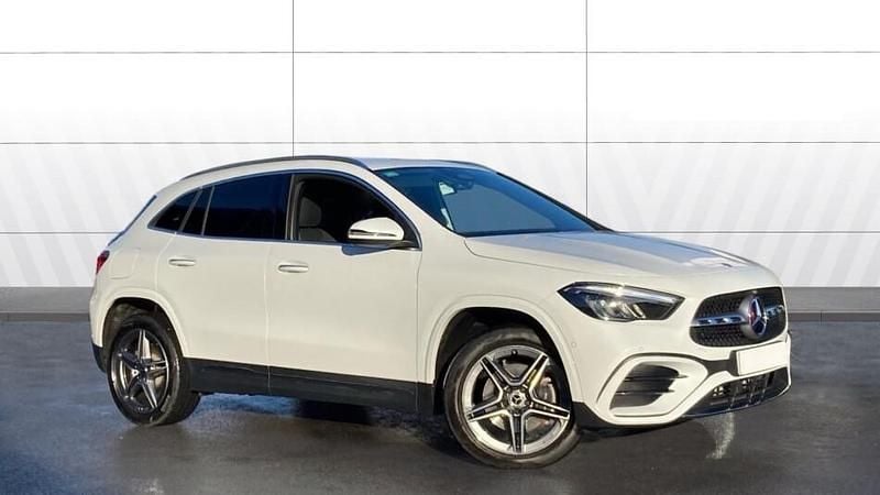 Used Mercedes GLA250 Executive 218 HP (160 kW) 2023 White SUV