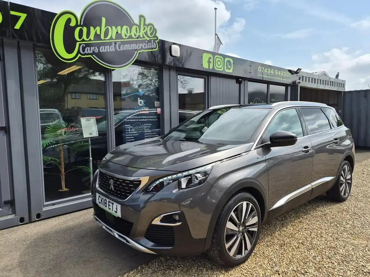 Used Peugeot 5008 Premium 165 HP (121 kW) 2018 Grey SUV