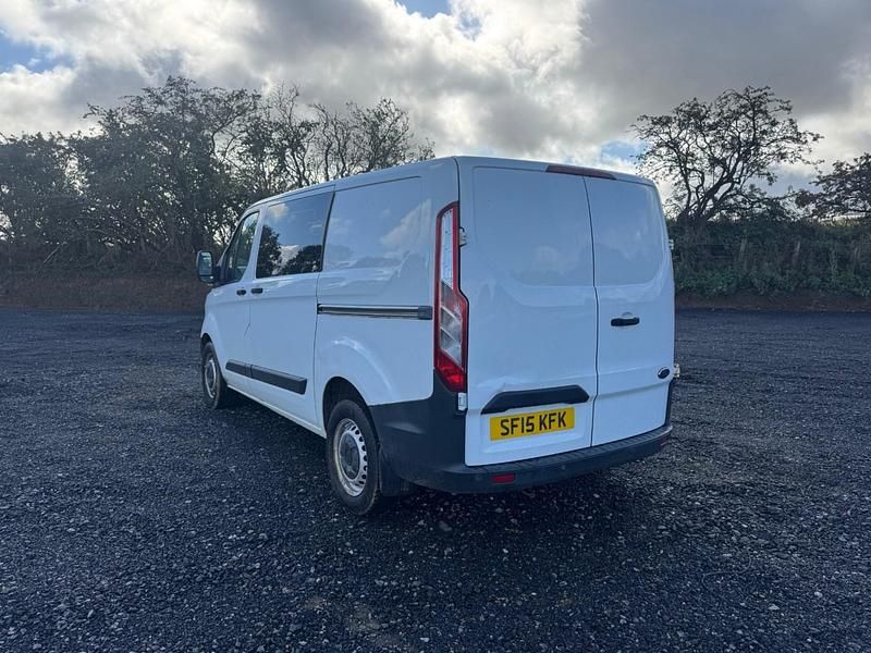 Used Ford Transit Custom 125 HP (91 kW) 2015 White Van