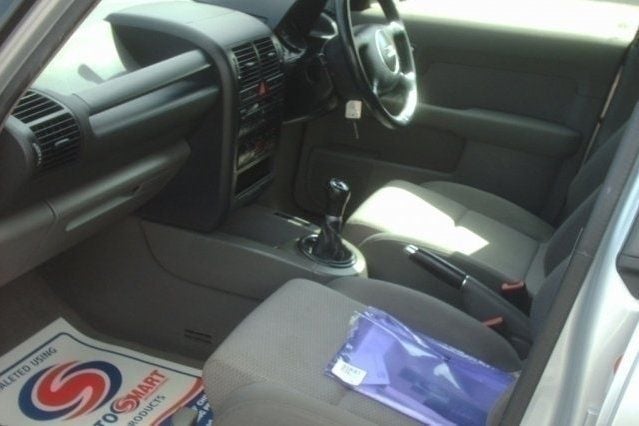 Used Audi A2 75 HP (55 kW) 2001 Hatchback