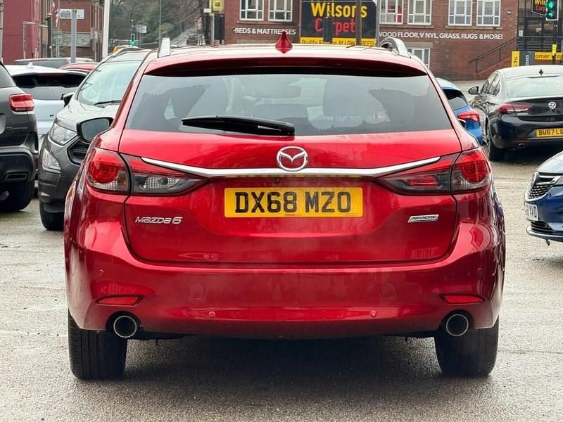 Usado Mazda 6 Inclusive 184 HP (135 kW) 2019 Vermelho Carrinha
