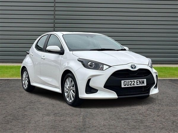 White Used 2022 Toyota Yaris Hatchback | £16,995 (Good price) - Image 1/1