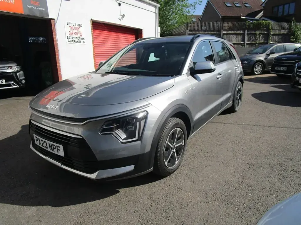 Used Kia Niro 139 HP (102 kW) 2023 Grey SUV