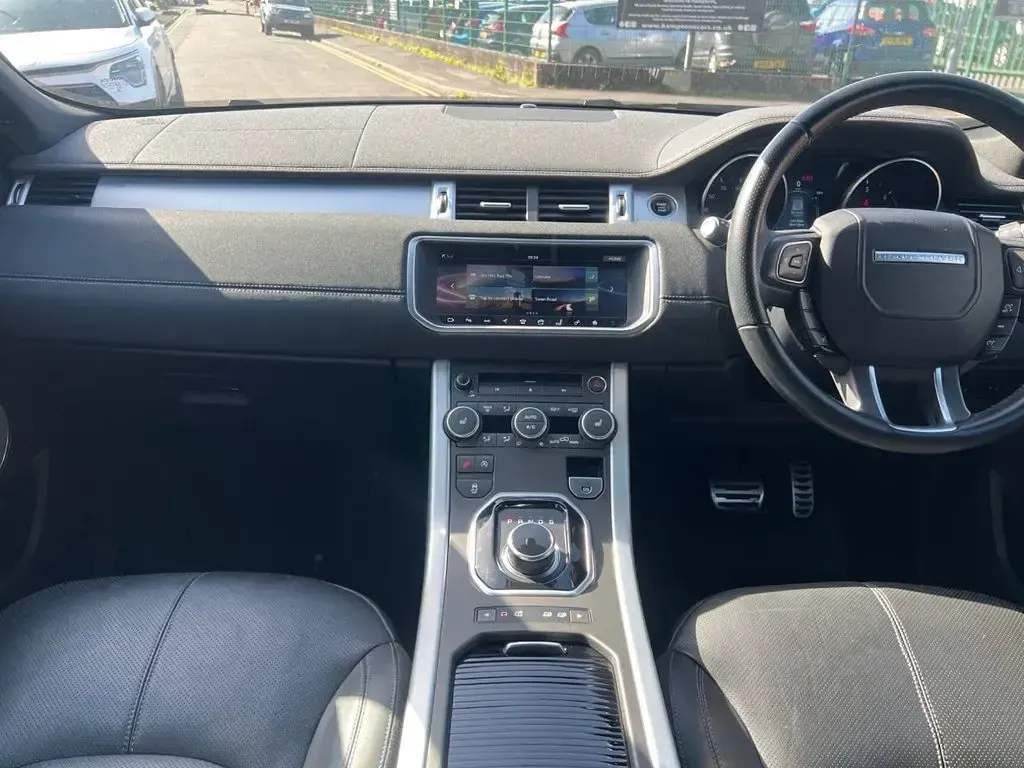 Used Land Rover Range Rover evoque HSE Dynamic 180 HP (132 kW) 2017 Blue SUV