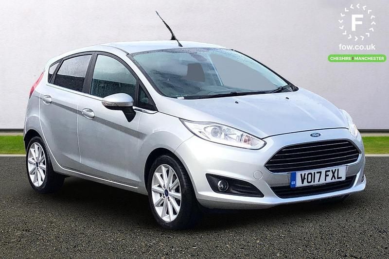 Silver Used 2017 Ford Fiesta Titanium Hatchback | £10,799 (Fair price) - Image 1/3