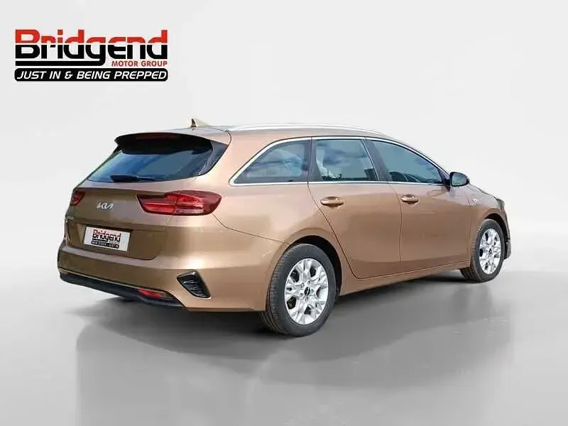 Used Kia Ceed Sportswagon 118 HP (86 kW) 2022 Bronze Estate