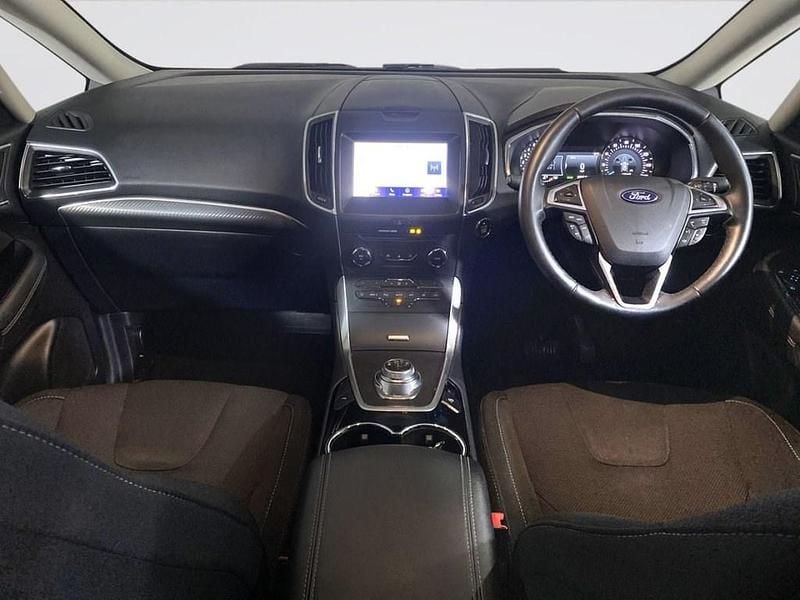 Used Ford S-MAX Titanium 190 HP (139 kW) 2023 Silver MPV