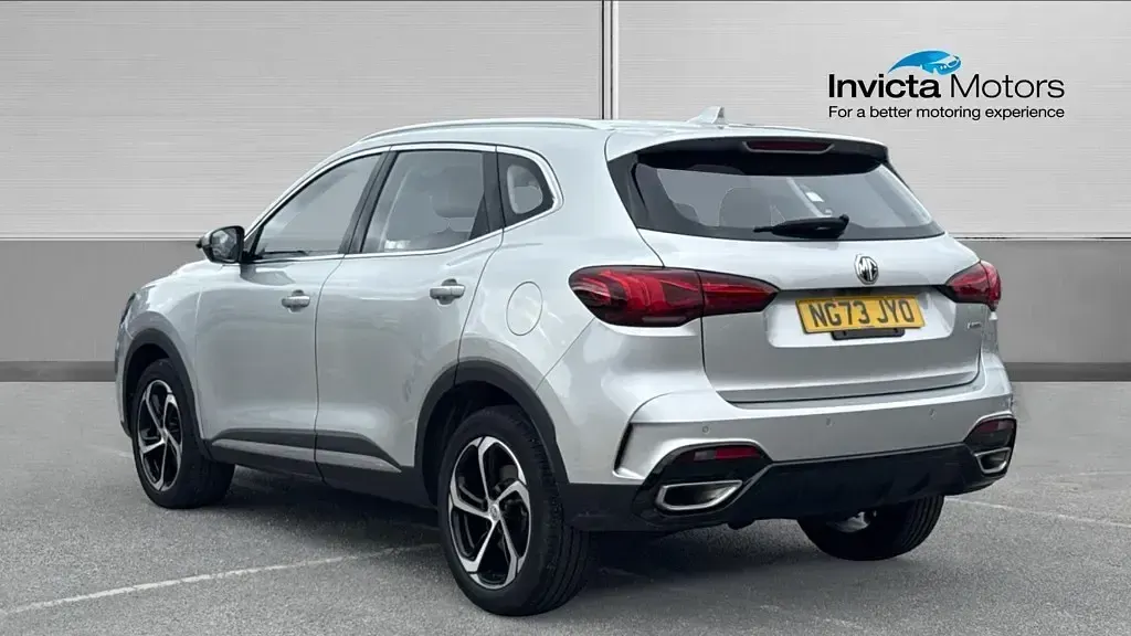 Used MG HS SE 162 HP (119 kW) 2023 Silver metallic SUV