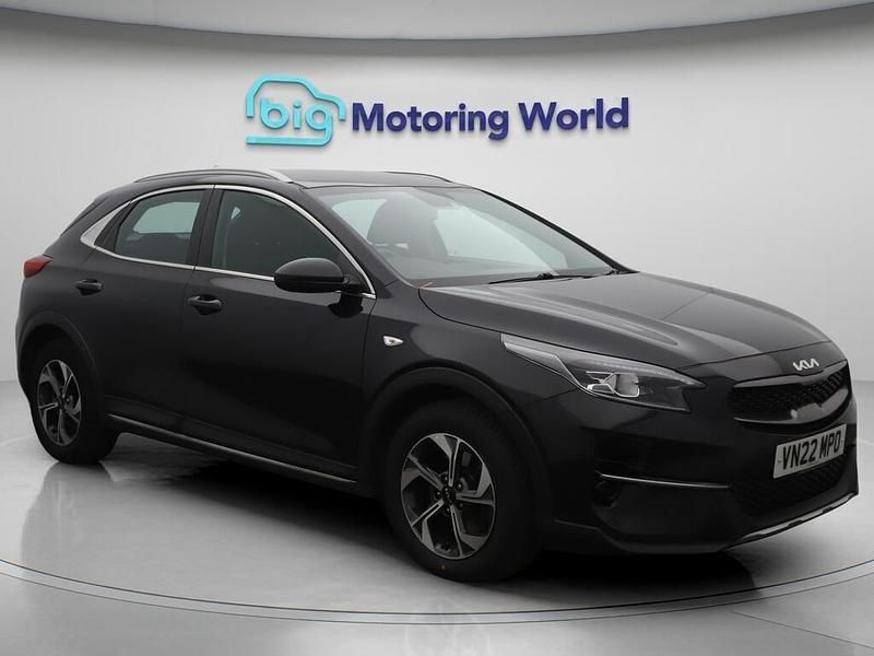 Black Used 2022 Kia XCeed 2 SUV | £11,950 (Fair price) - Image 1/4