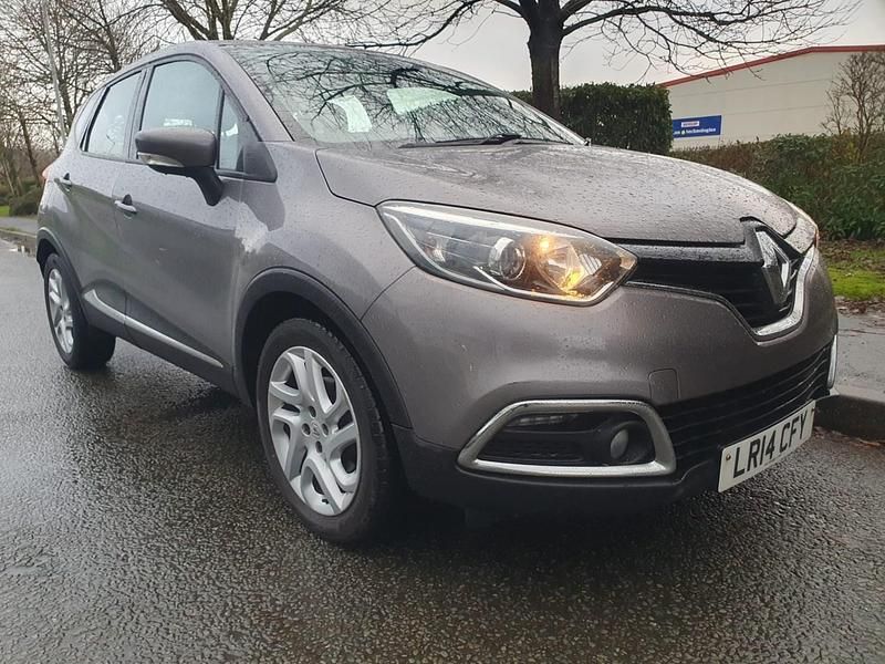 Used Renault Captur Dynamique 90 HP (66 kW) 2014 Grey SUV