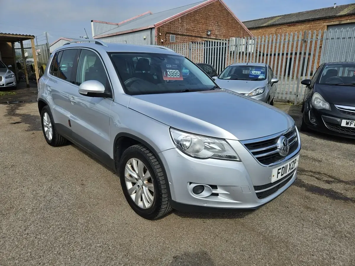 Usado VW Tiguan Match 2011 Prateado SUV