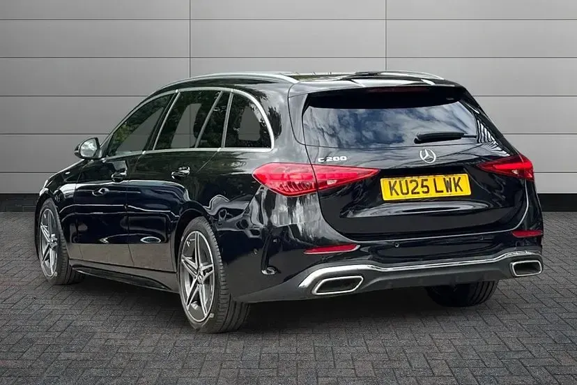 Used Mercedes C200 AMG line 221 HP (162 kW) 2025 Black Estate