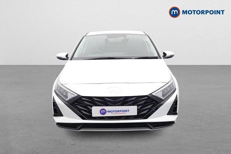 Used Hyundai i20 Premium 2025 White Hatchback