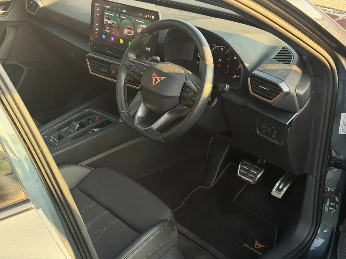 Used Cupra Leon VZ2 245 HP (180 kW) 2024 Grey Estate